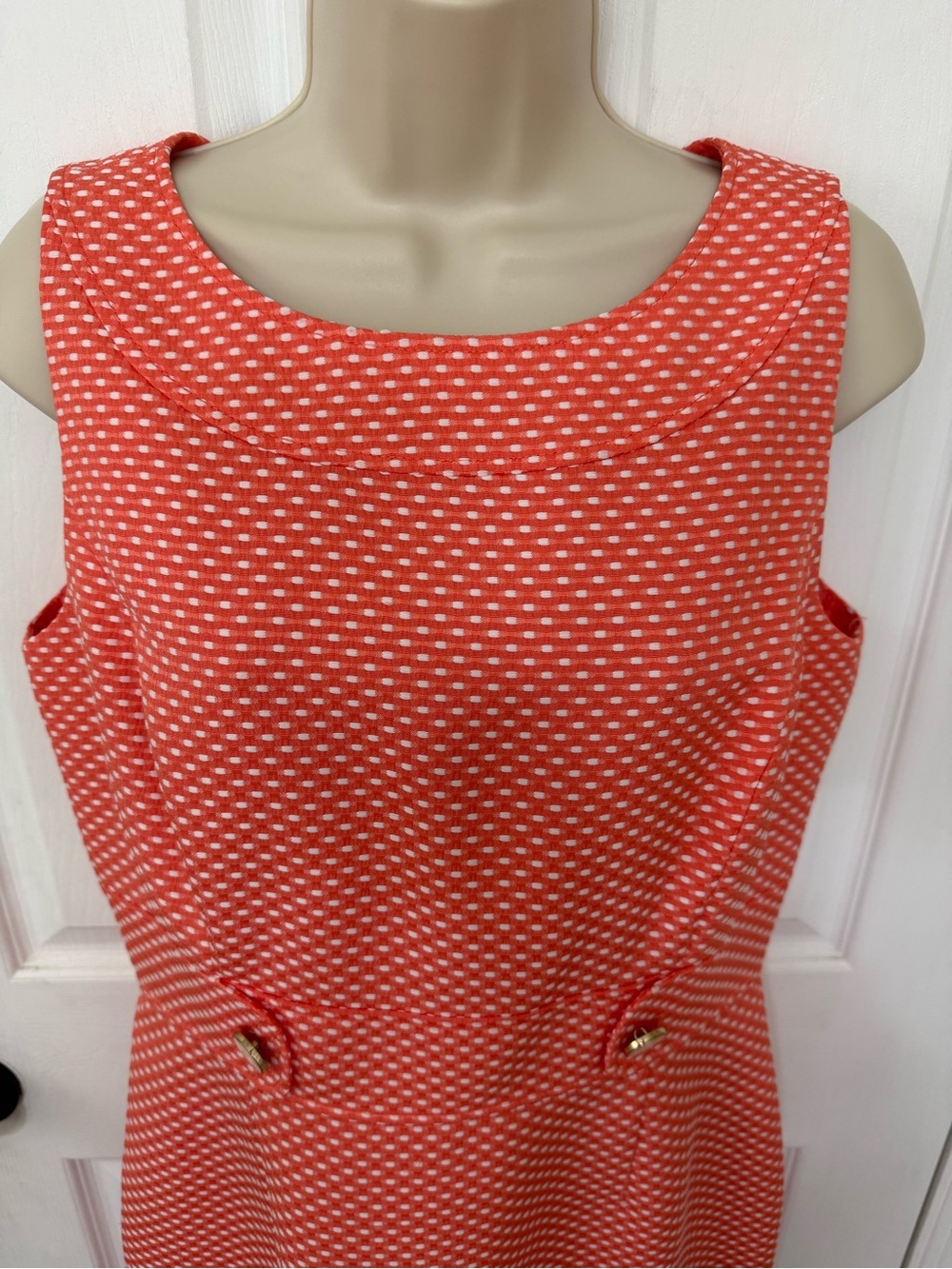 Tahari ASL Coral Textured Sheath Dress Sleeveless Career Work Size 8 - Picture 5 of 14